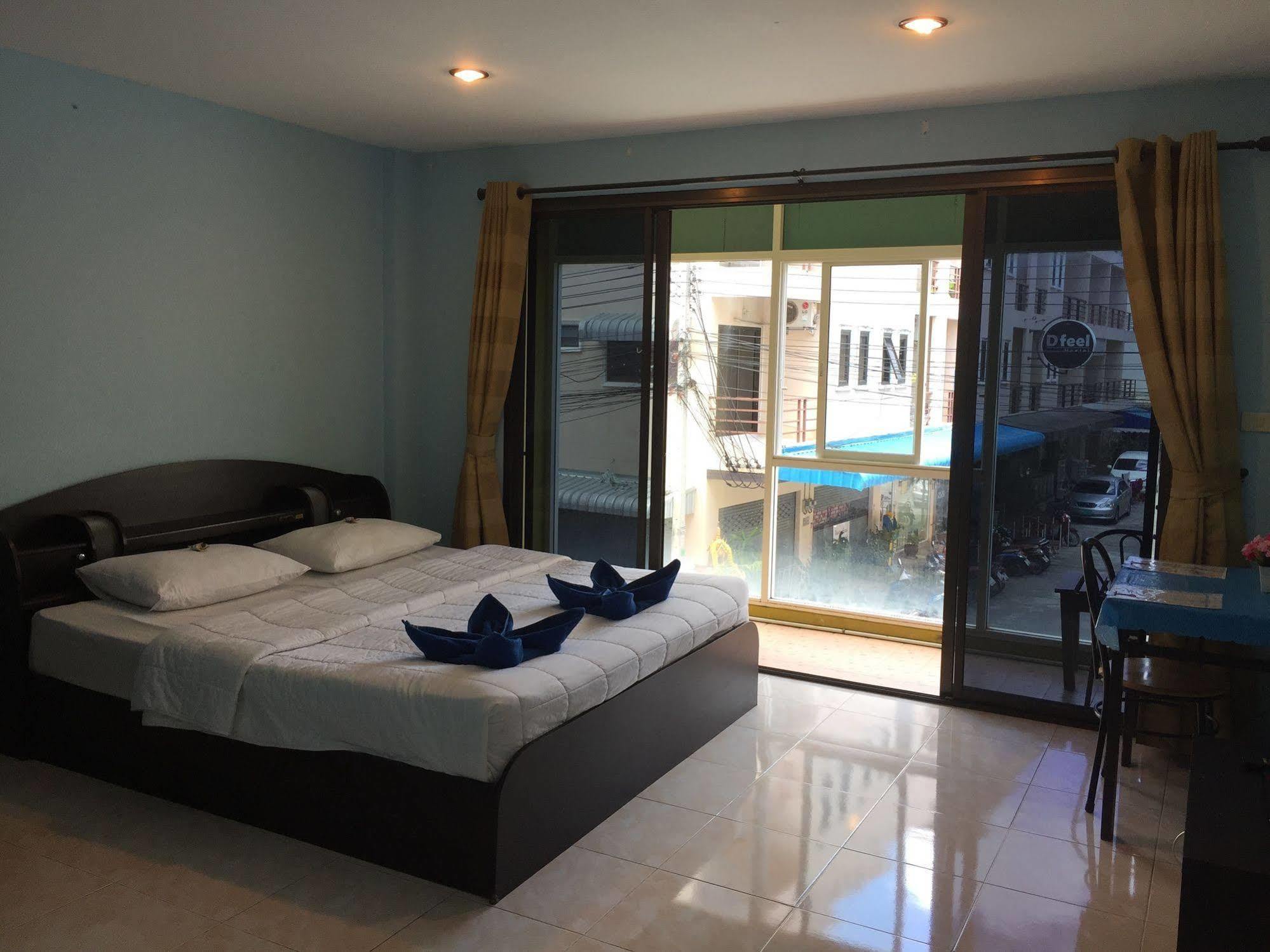 Dreams Guesthouse & Hostel Patong Kültér fotó